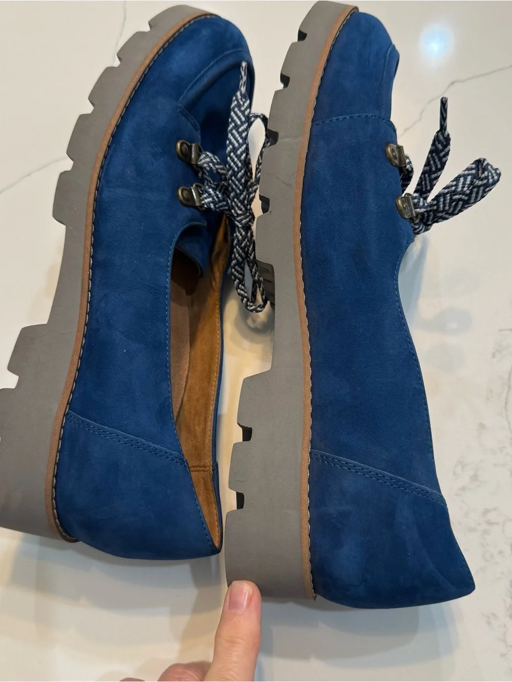 Vionic Teagan Women's Blue Suede Loafer Flats Shoes Lace Up Size 9.5 eur 41.5